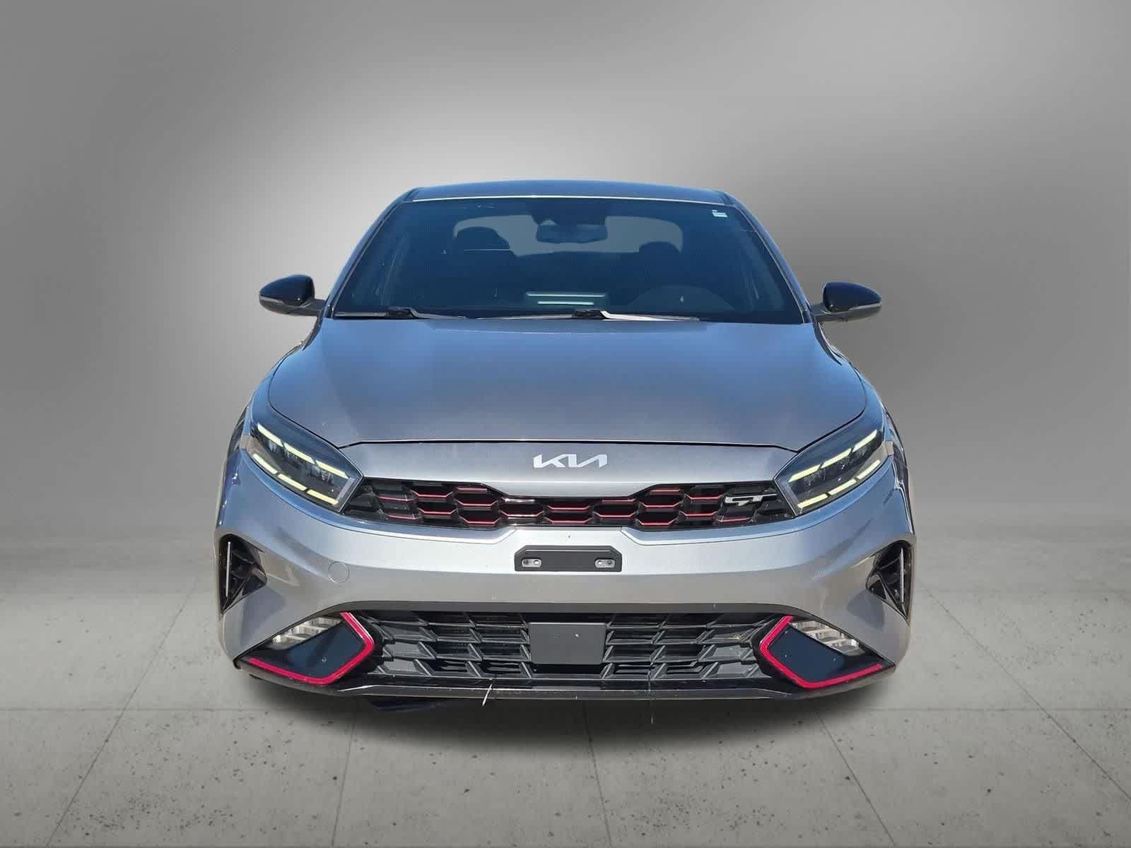 Used 2022 Kia Forte GT w/ GT Technology Package FWD image 9