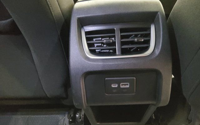 Used 2021 Chevrolet Blazer LT image 18