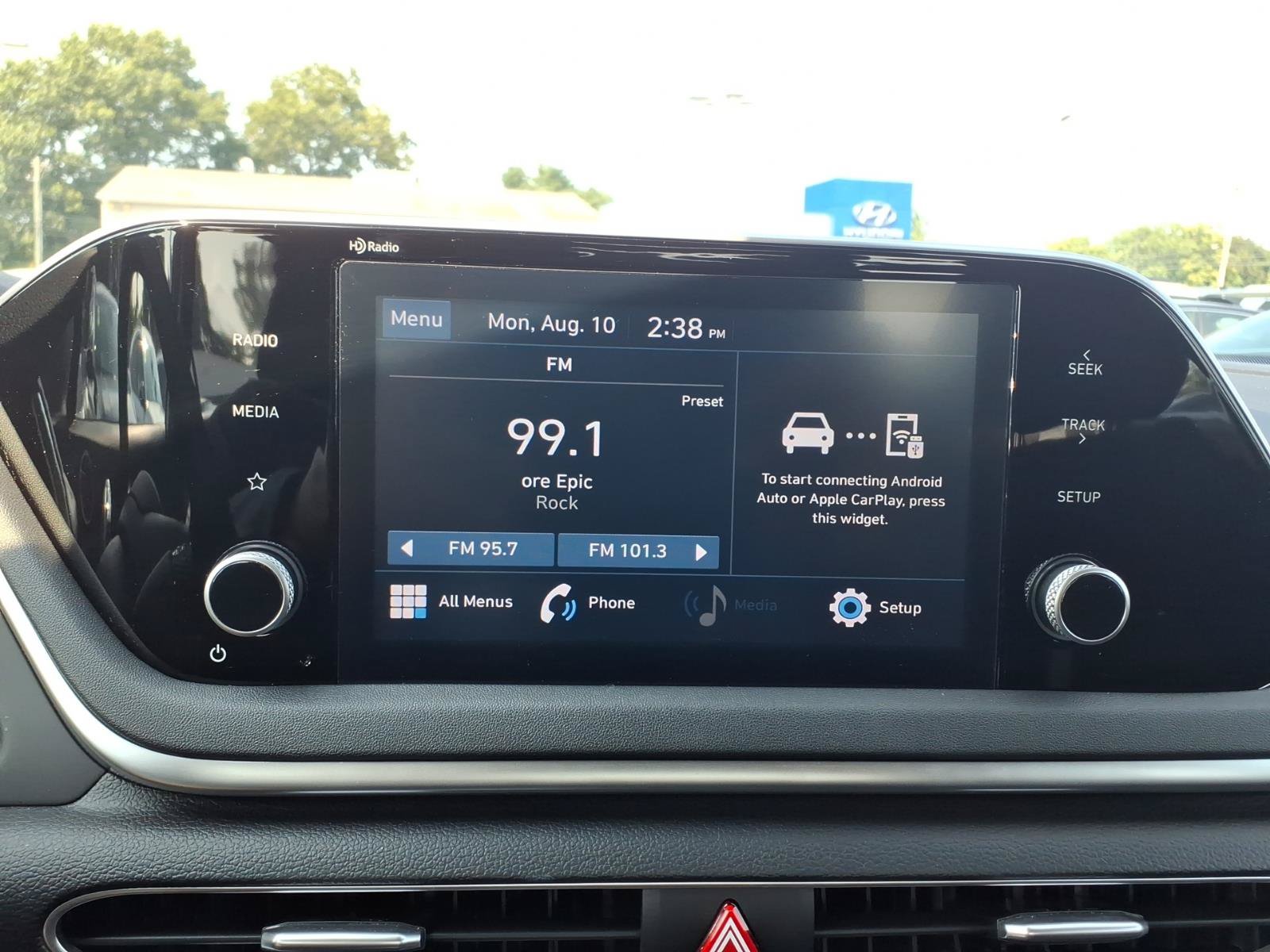Certified 2023 Hyundai Sonata SE w/ Preferred Accessory Package FWD image 23