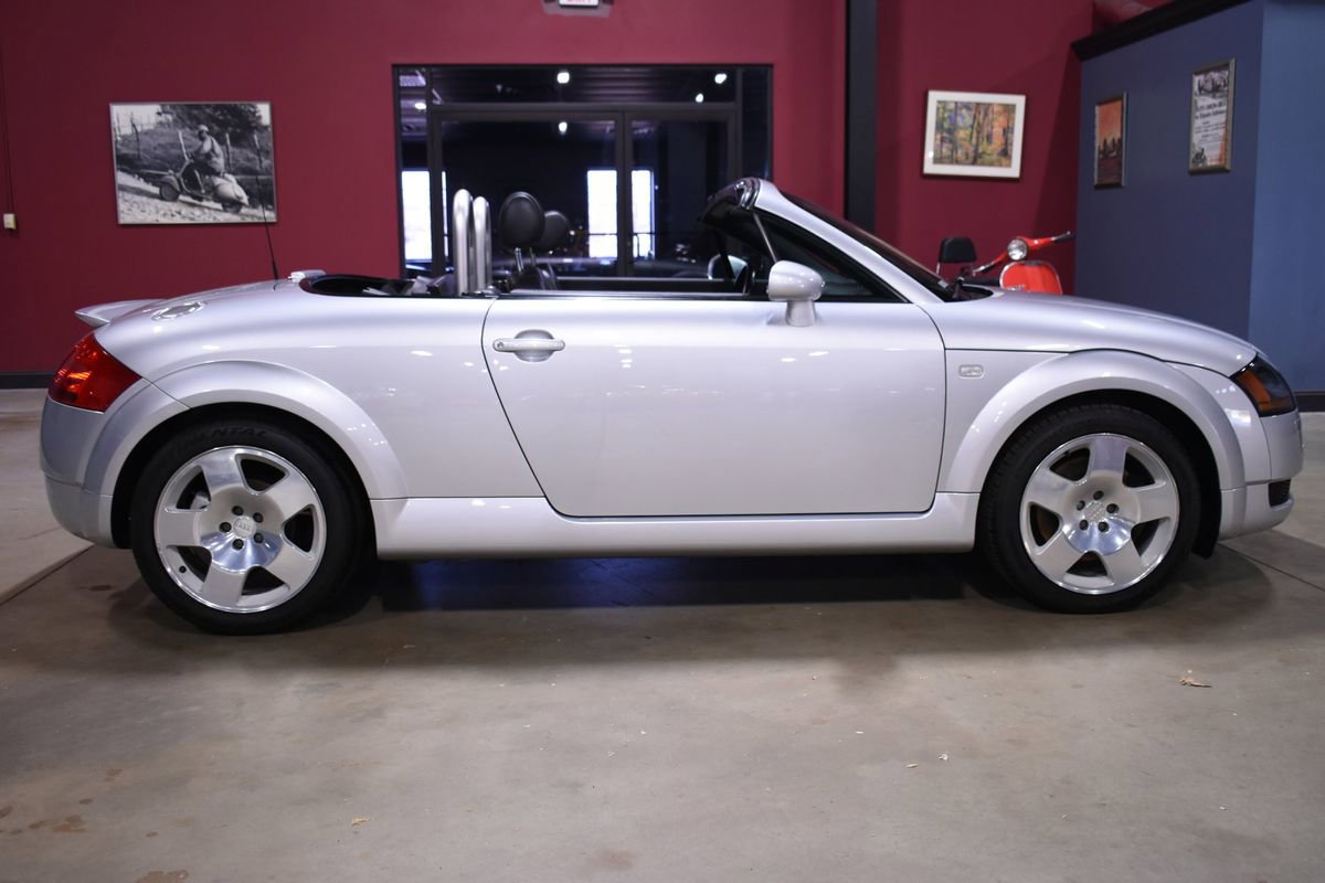 Used 2002 Audi TT 1.8T image 13