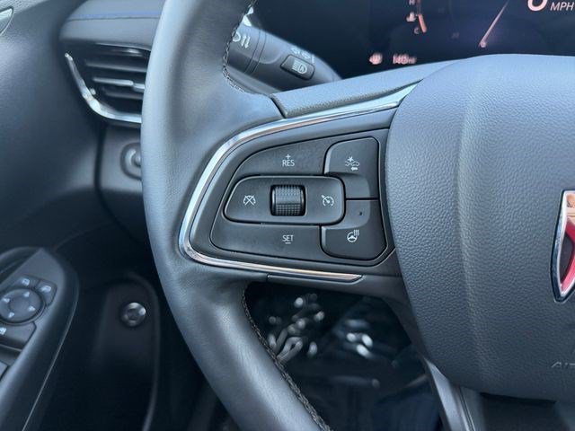 Used 2025 Buick Envista Sport Touring w/ Convenience I Package FWD image 22