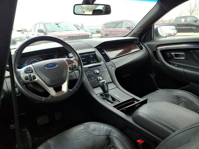 Used 2015 Ford Taurus Limited image 8
