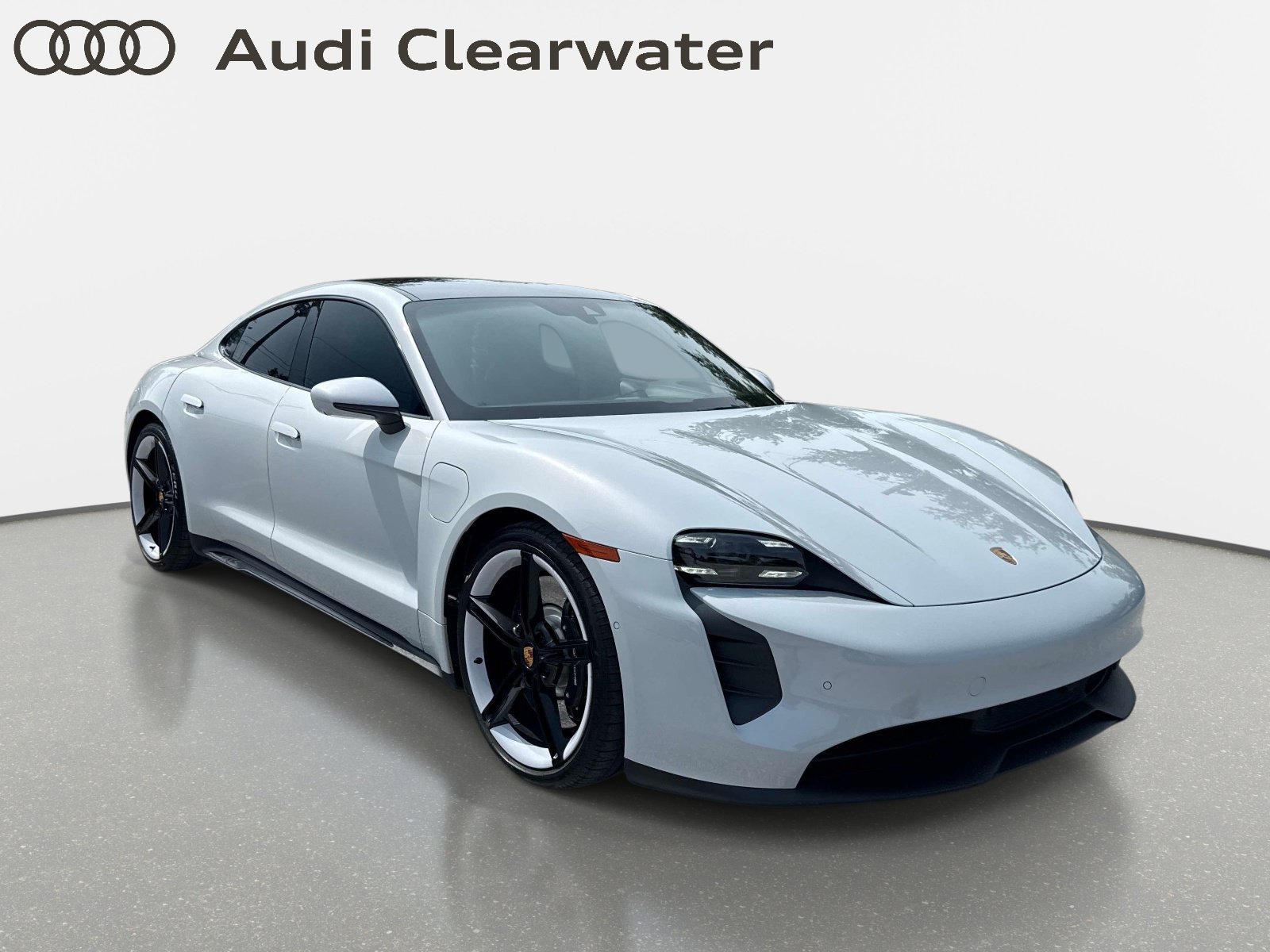 Used 2024 Porsche Taycan GTS AWD/4WD image 6