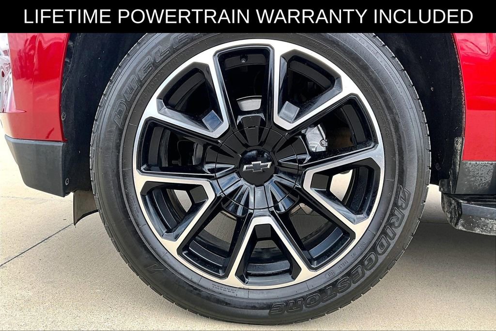 Used 2022 Chevrolet Tahoe RST w/ Luxury Package RWD image 12