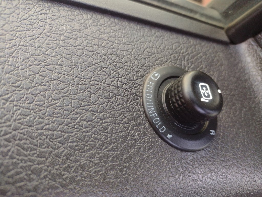 Used 2013 Ford F150 Lariat w/ Lariat Chrome Pkg image 25