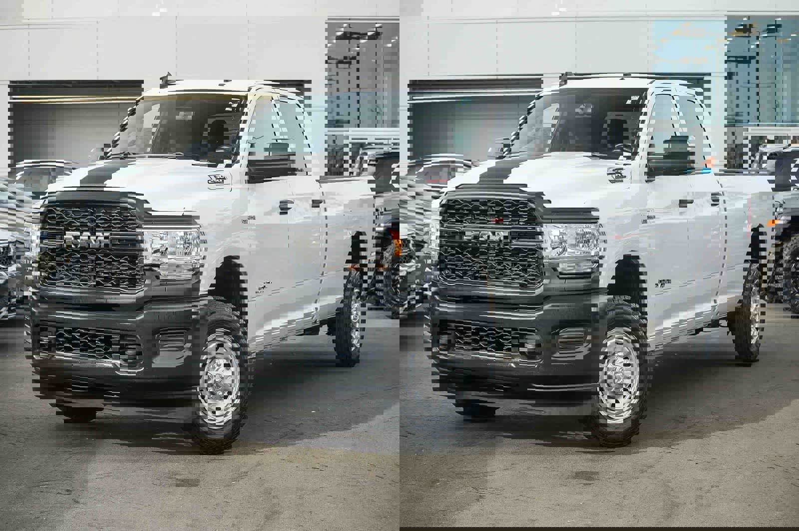 Used 2022 RAM 2500 Tradesman image 1