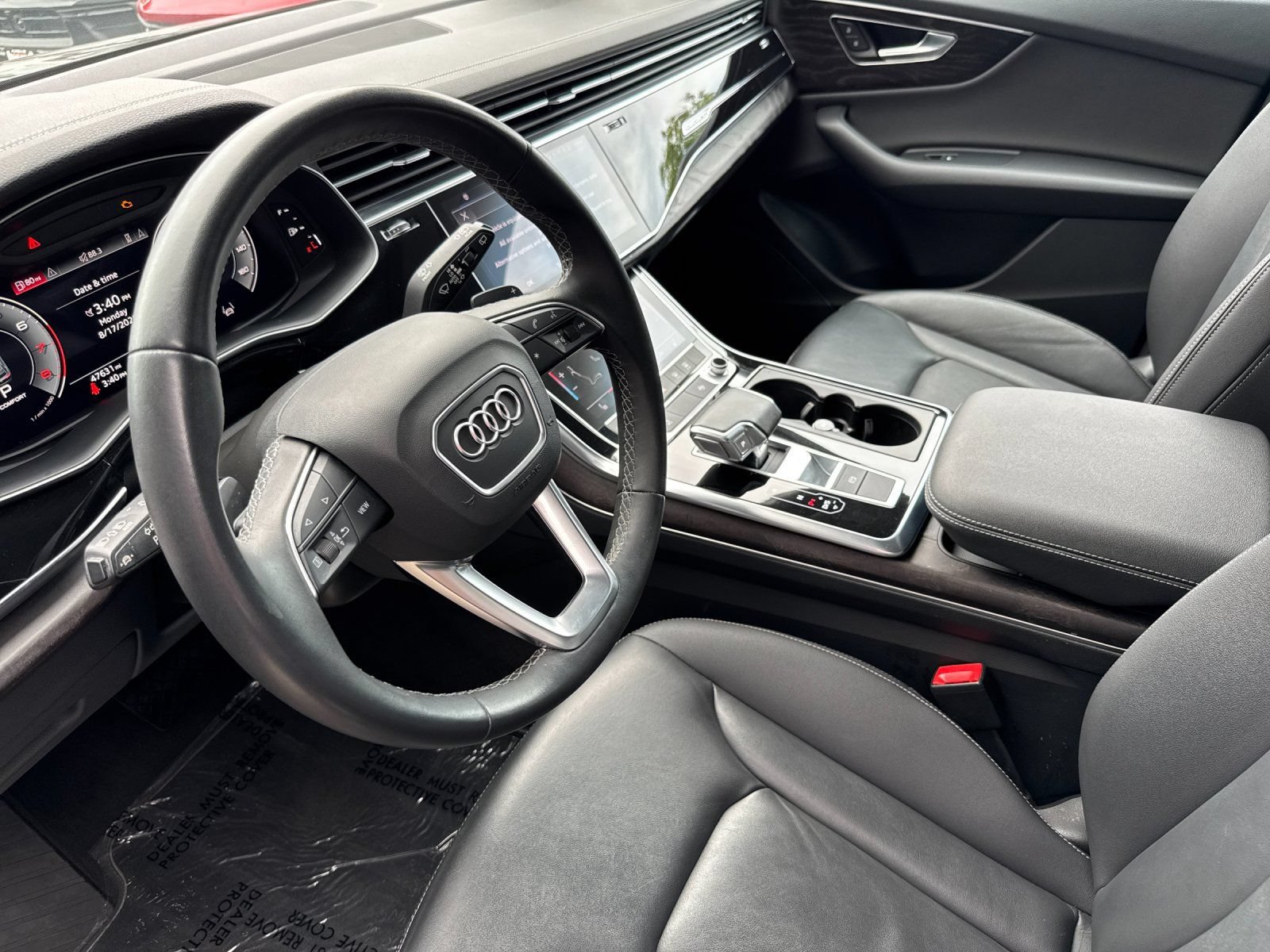 Used 2023 Audi Q8 Premium w/ Convenience Package AWD/4WD image 10