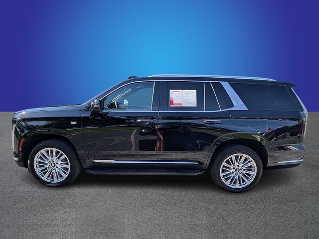 Used 2025 Cadillac Escalade Premium Luxury AWD/4WD image 2