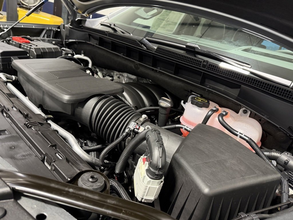 New 2026 GMC Yukon Elevation w/ Elevation Premium Package image 3