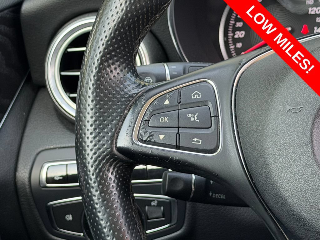 Used 2015 Mercedes-Benz C 300 4MATIC Sedan image 21