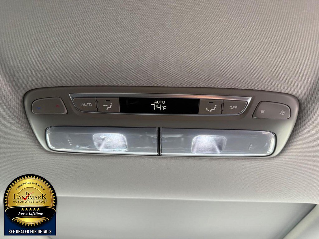 Used 2025 Kia Telluride S AWD/4WD image 17