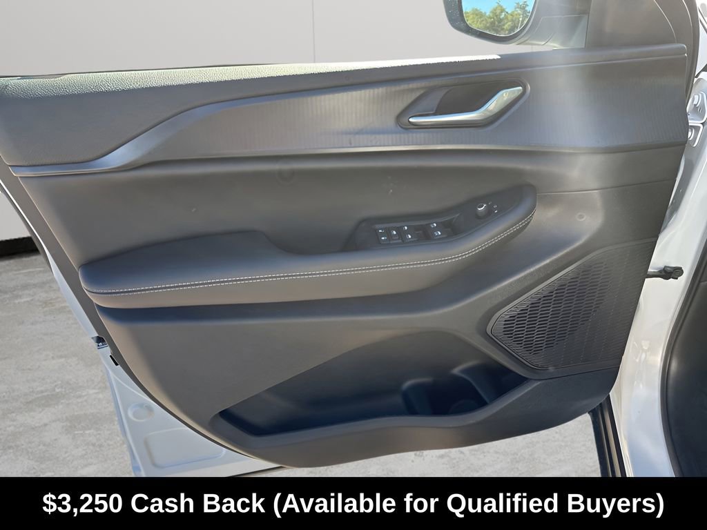 New 2025 Jeep Grand Cherokee Laredo X w/ Luxury Tech Group I RWD image 27