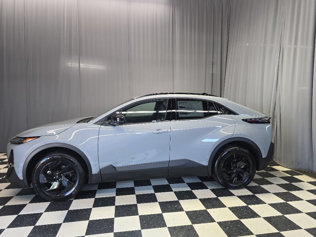 New 2026 Subaru Uncharted AWD image 16
