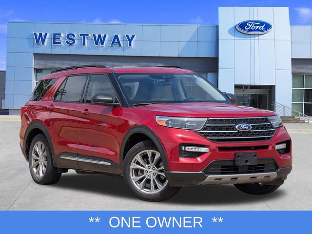 Used 2022 Ford Explorer XLT w/ Equipment Group 202A image 1