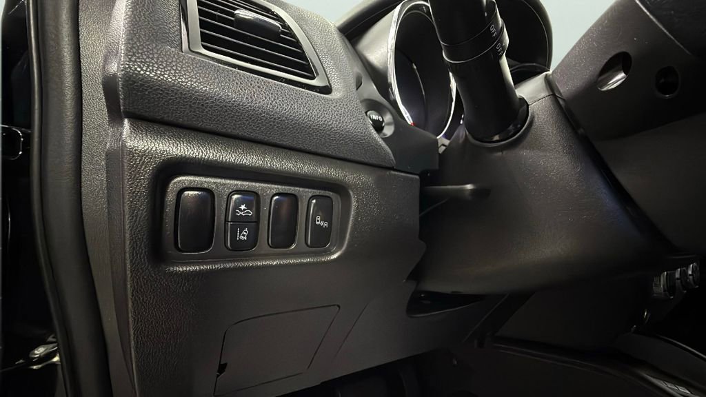 Used 2021 Mitsubishi Outlander Sport SE image 35