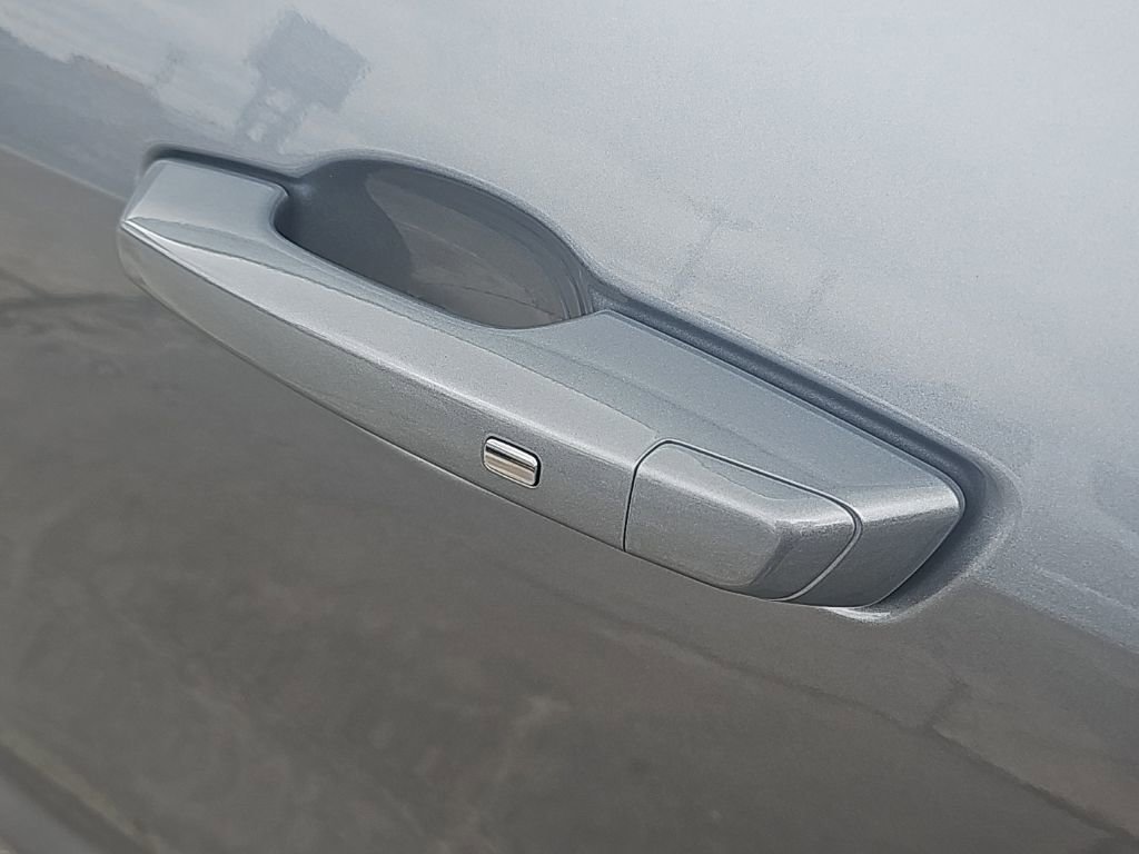 New 2026 GMC Acadia Elevation w/ Super Cruise Package image 10