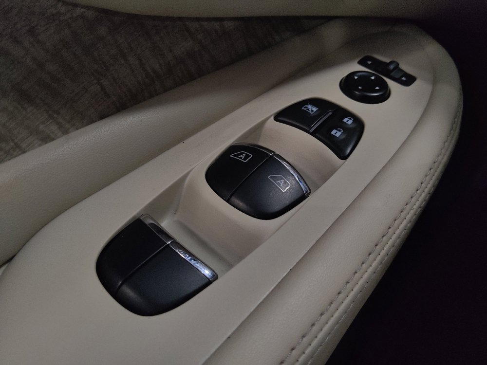 Used 2023 Nissan Murano SL AWD/4WD image 27