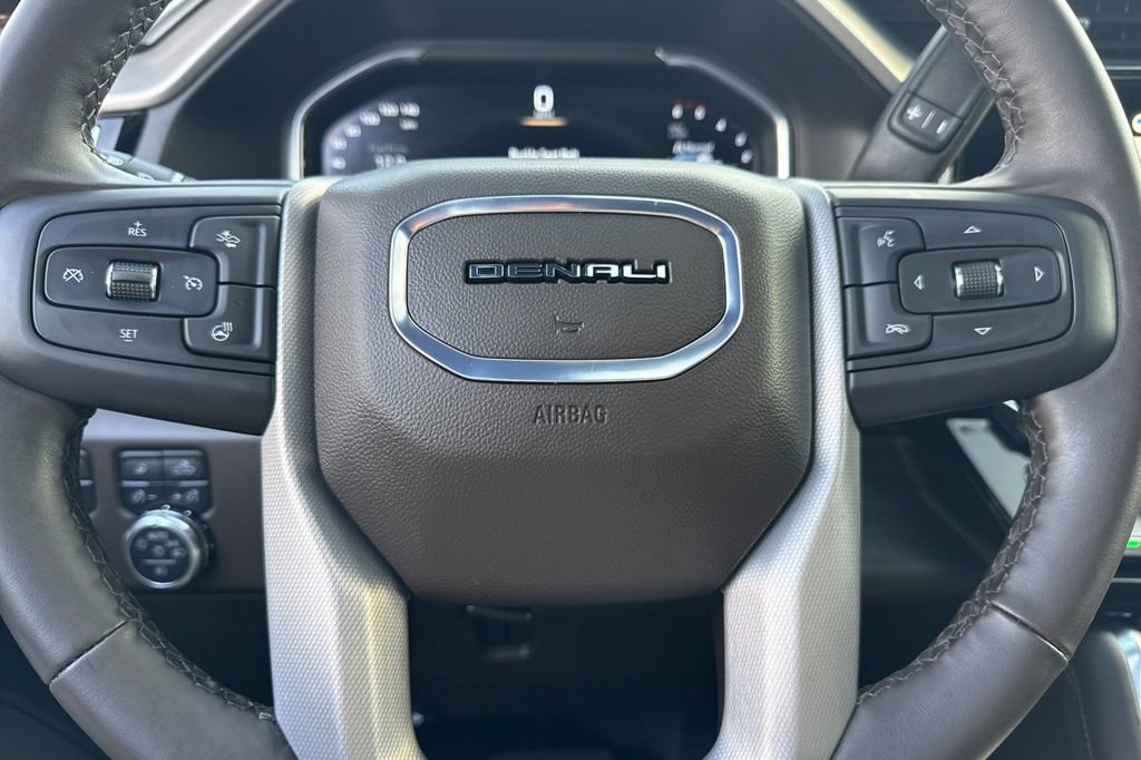 Used 2025 GMC Sierra 3500 Denali w/ Denali Reserve Package AWD/4WD image 24