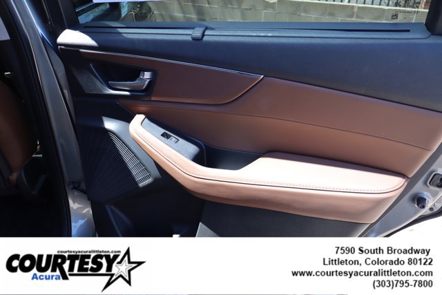 Used 2024 Acura MDX SH-AWD w/ Technology Package image 34