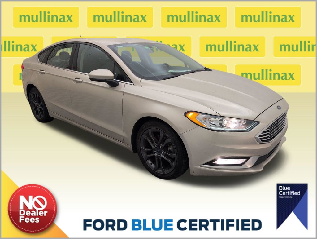 Used 2018 Ford Fusion SE w/ Equipment Group 201A FWD image 1