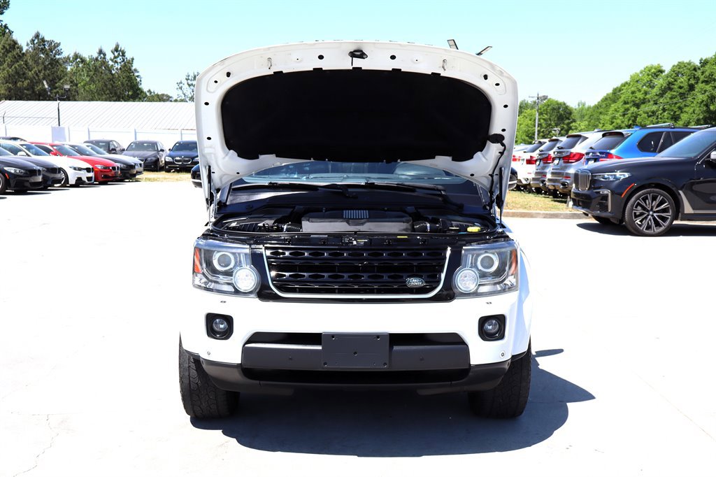 Used 2016 Land Rover LR4 HSE LUX AWD/4WD image 46