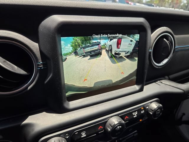 Used 2021 Jeep Wrangler Unlimited Rubicon 4xe AWD/4WD image 33