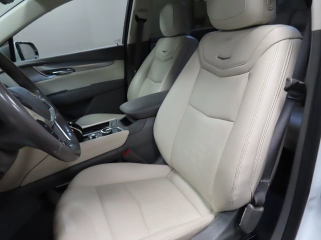 Certified 2023 Cadillac XT5 Premium Luxury w/ Technology Package AWD/4WD image 21