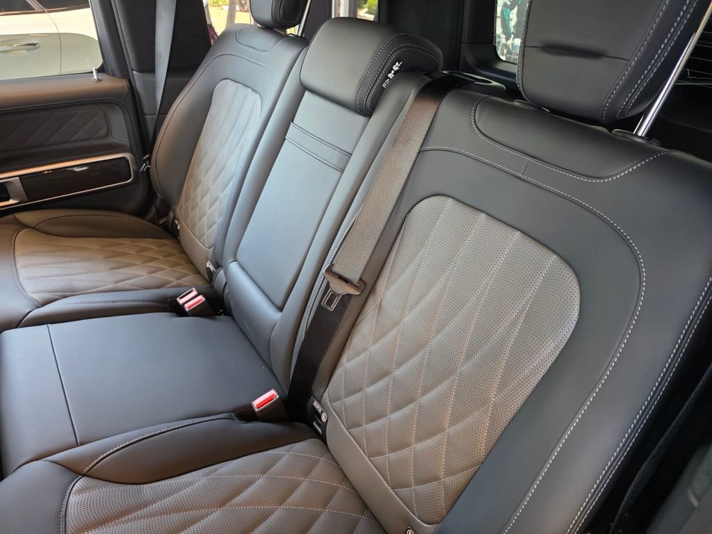 New 2026 Mercedes-Benz G 63 AMG 4MATIC image 12