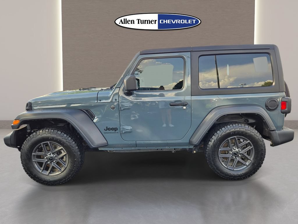 Used 2024 Jeep Wrangler Sport AWD/4WD image 10
