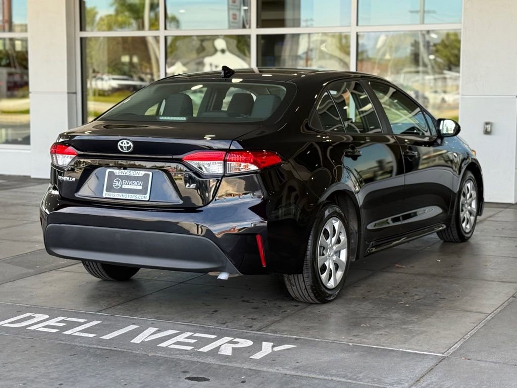 Used 2024 Toyota Corolla LE image 11