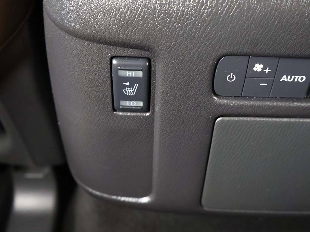 Used 2024 Nissan Armada Platinum image 59