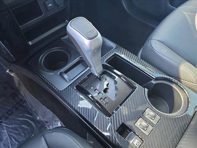 Used 2022 Toyota 4Runner TRD Off-Road Premium image 25