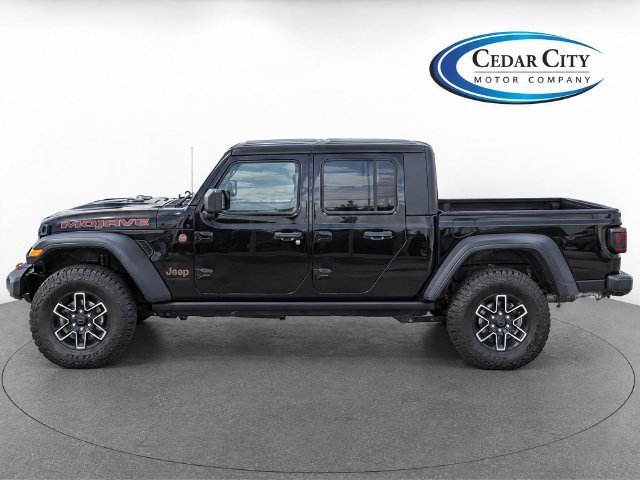 Used 2024 Jeep Gladiator Mojave w/ Convenience Group AWD/4WD image 6