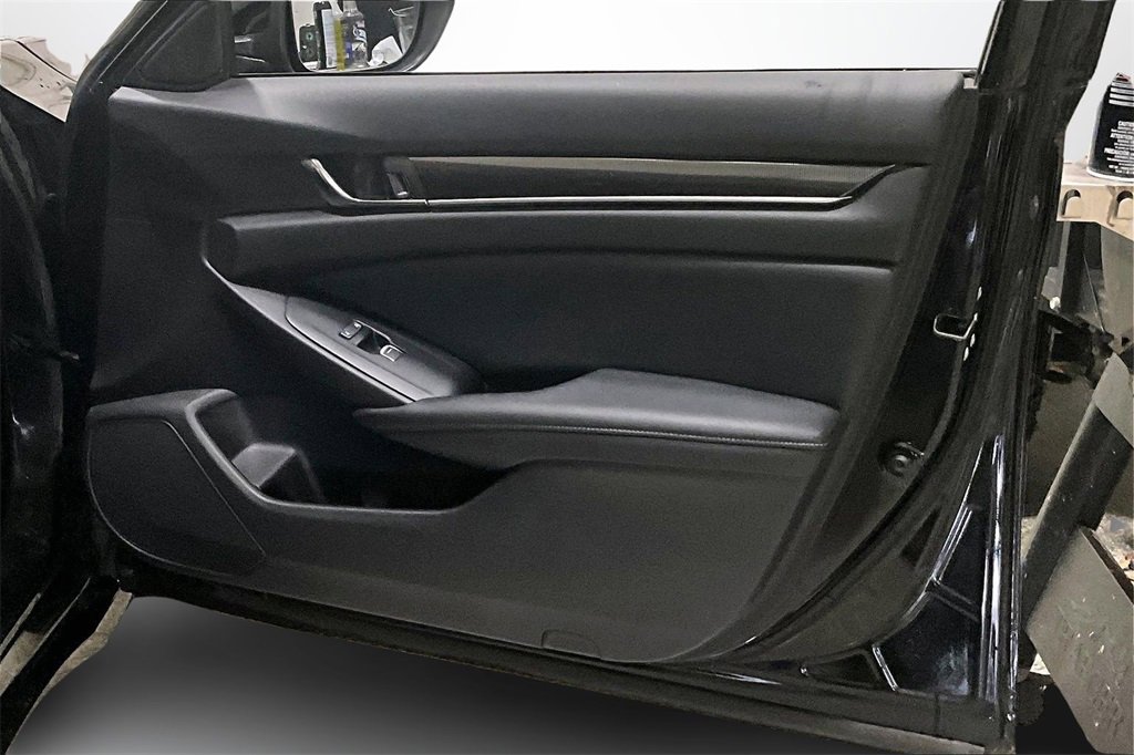 Used 2021 Honda Accord Sport image 27