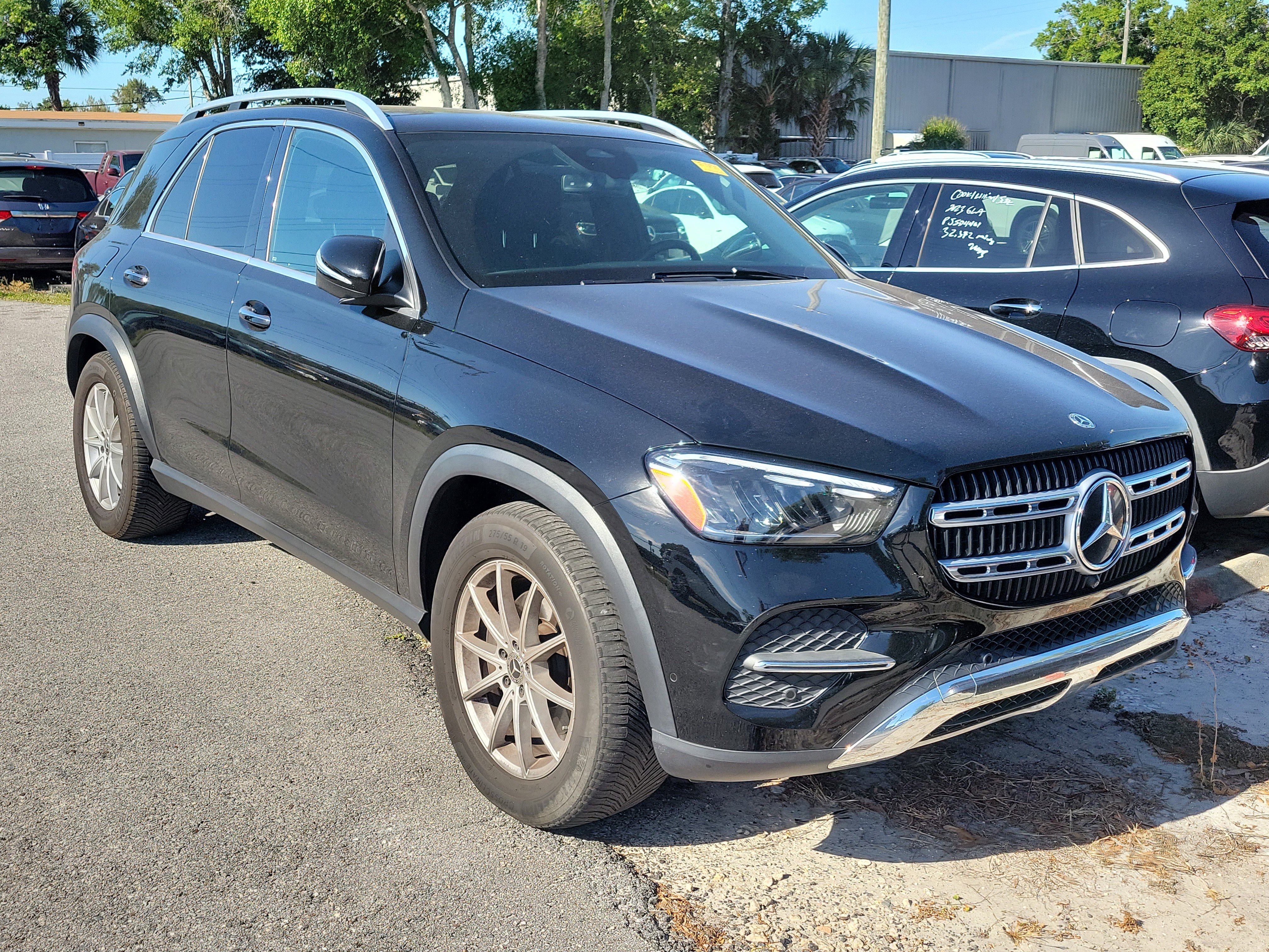 Used 2024 Mercedes-Benz GLE 350 4MATIC image 2