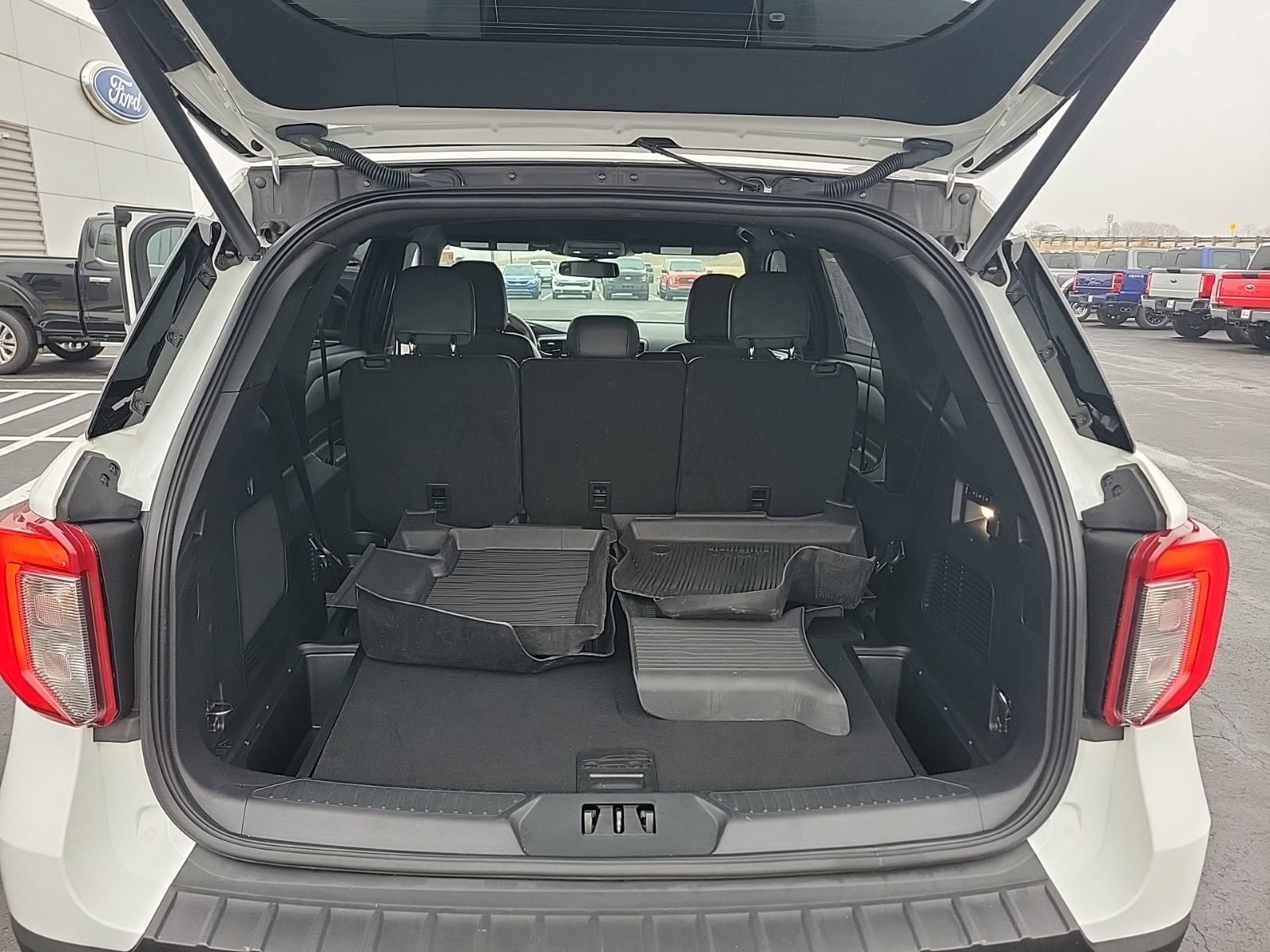 Used 2023 Ford Explorer Timberline w/ Timberline Technology Package image 28