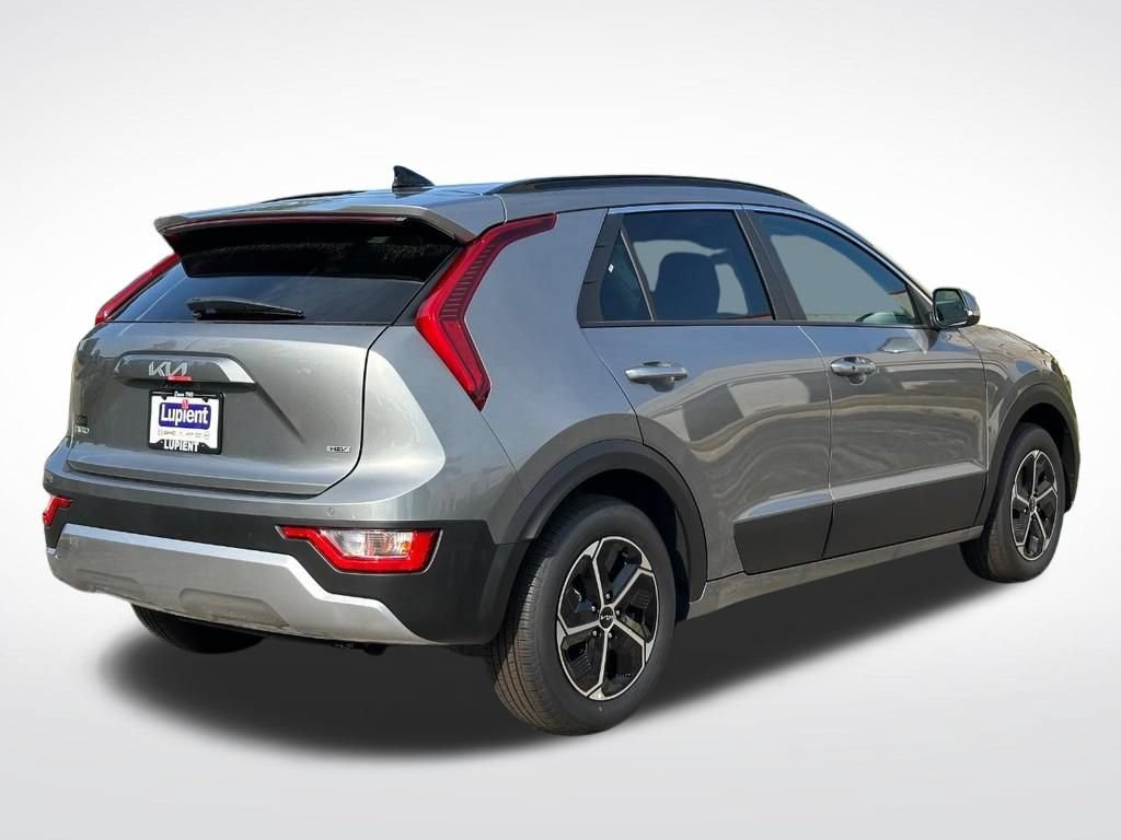 New 2026 Kia Niro EX FWD video 3