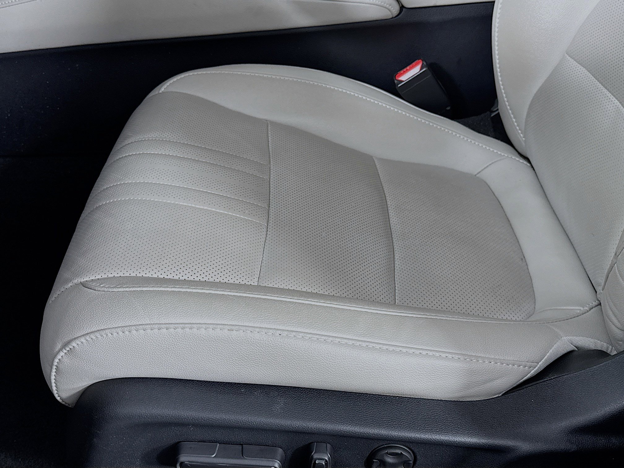 Certified 2021 Honda Accord EX-L image 18