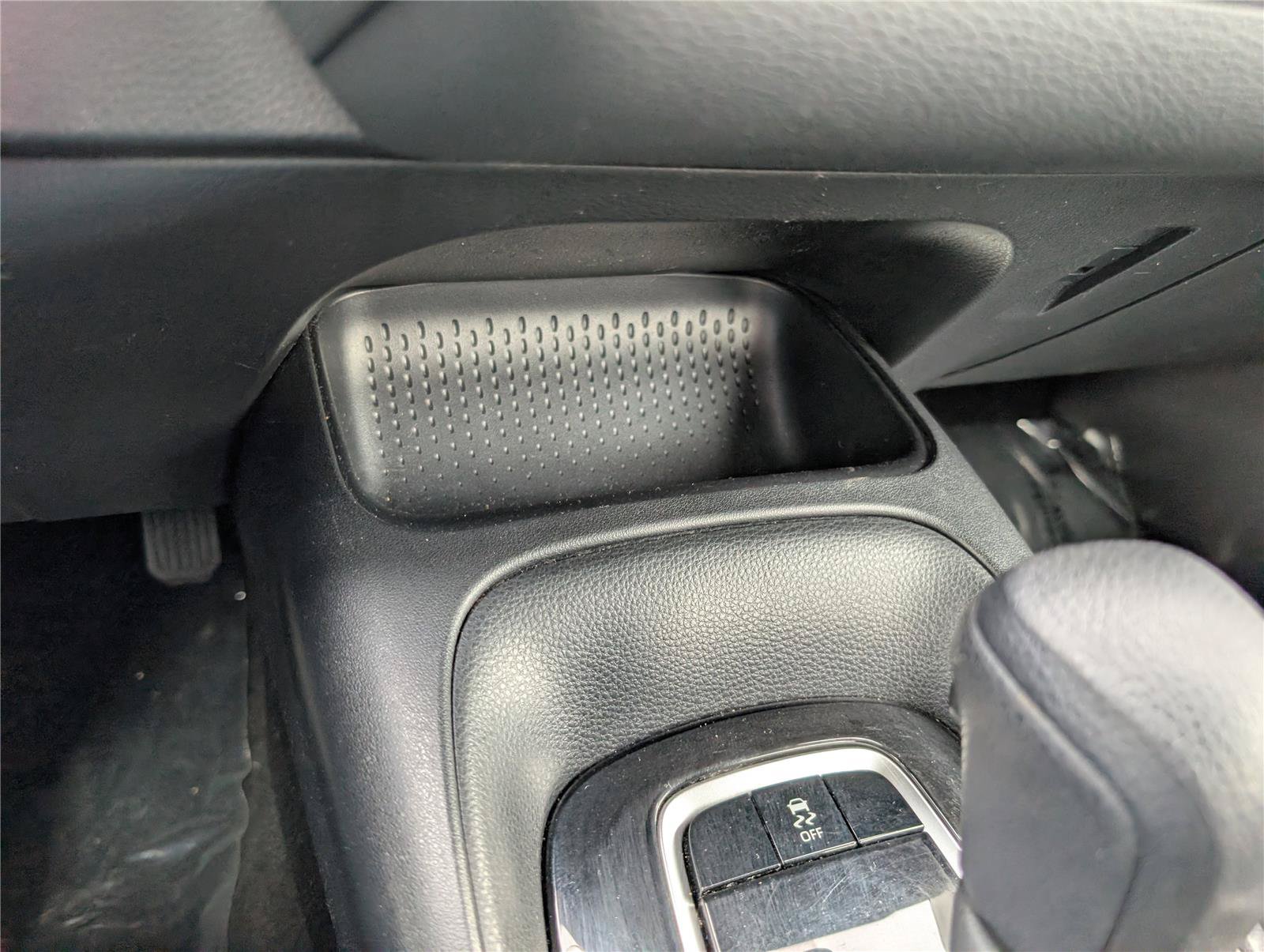 Used 2022 Toyota Corolla LE FWD image 23