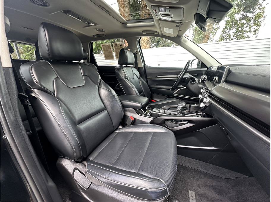 Used 2025 Kia Telluride S AWD/4WD image 4