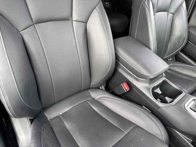 Used 2023 Subaru Outback Touring XT AWD/4WD image 28