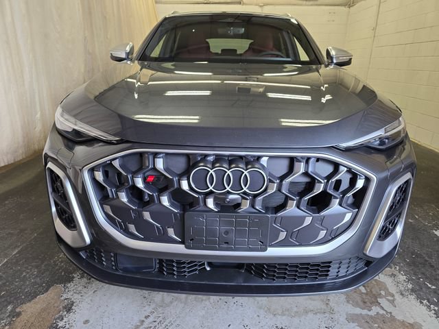 New 2026 Audi SQ5 Prestige AWD/4WD image 2