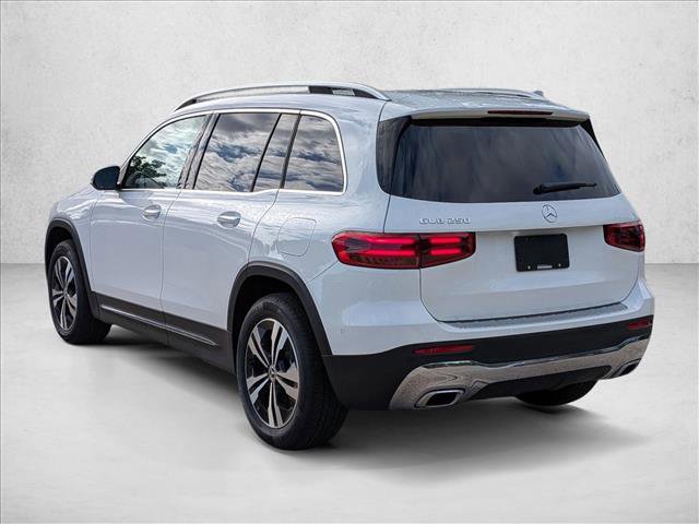 Used 2025 Mercedes-Benz GLB 250 image 8