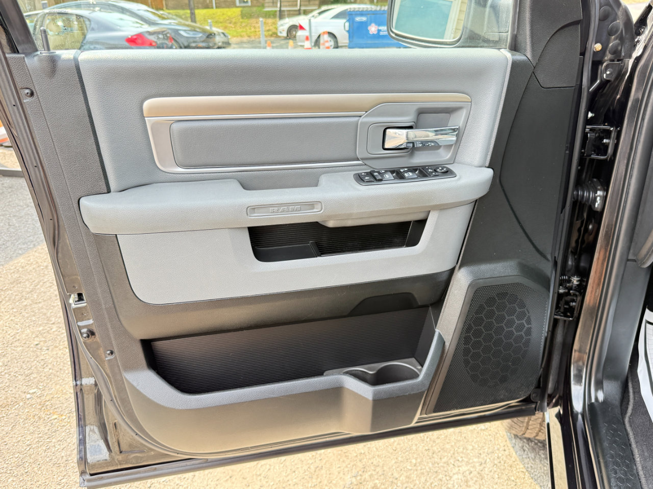 Used 2018 RAM 1500 Big Horn image 16