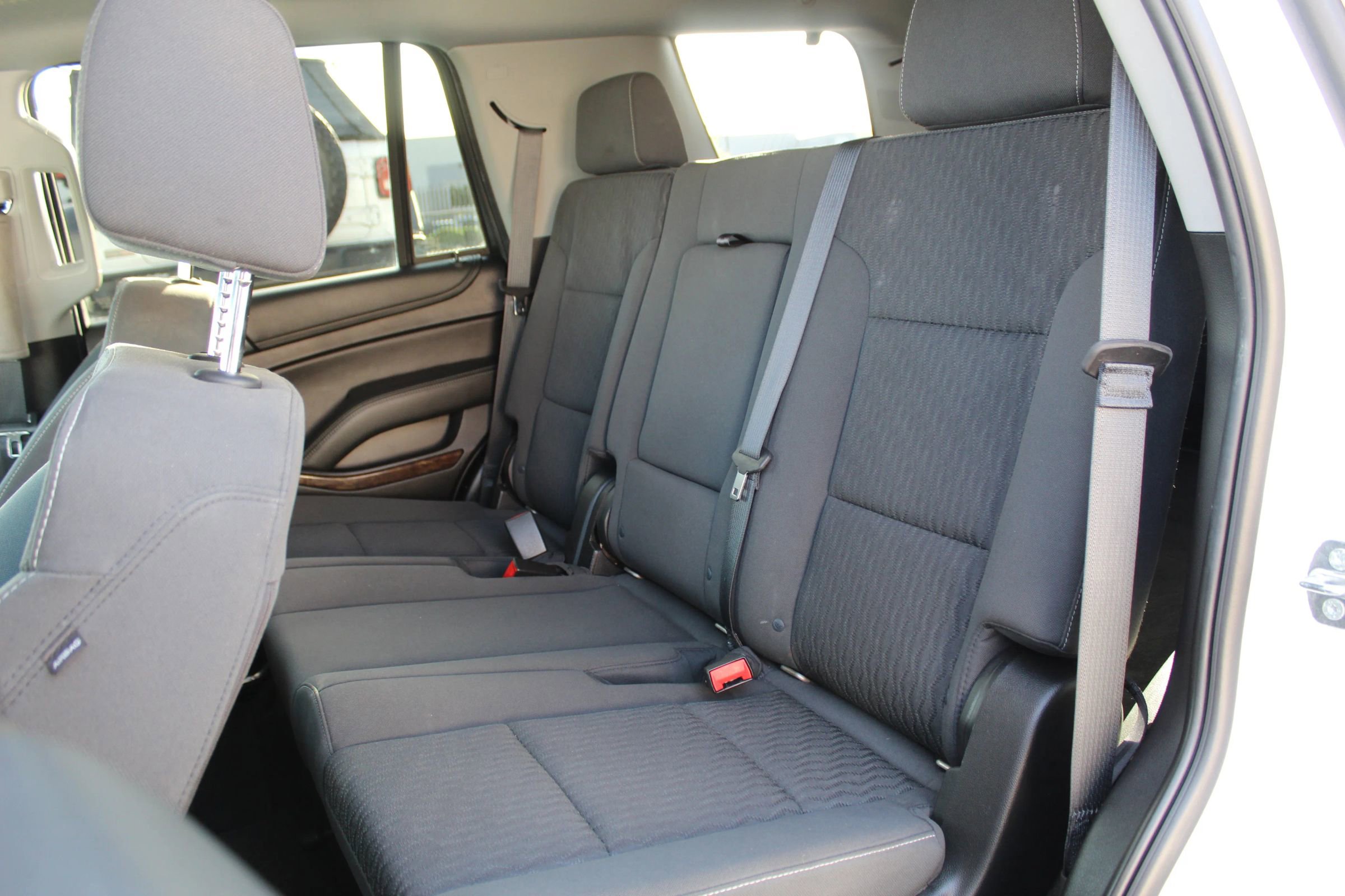 Used 2018 Chevrolet Tahoe LS RWD image 18