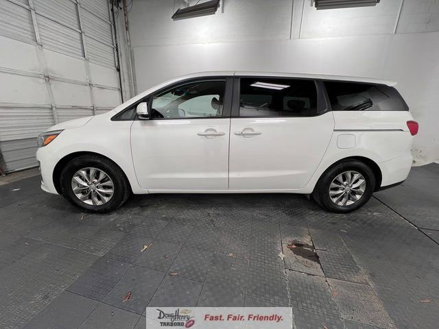 Used 2020 Kia Sedona LX image 5