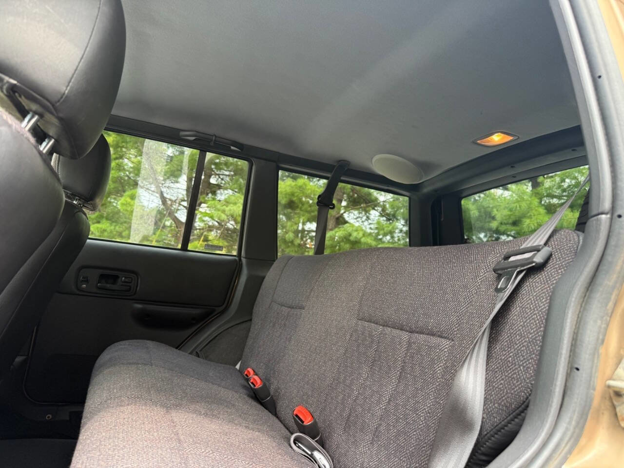 Used 1999 Jeep Cherokee Classic image 61