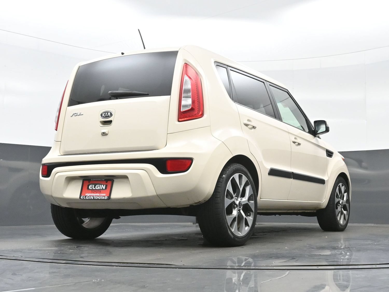 Used 2012 Kia Soul ! FWD image 31