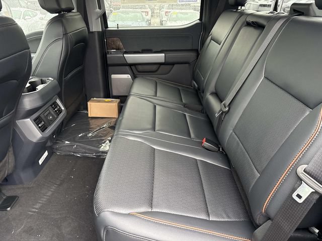New 2026 Ford F250 Lariat w/ Black Appearance Package AWD/4WD image 18
