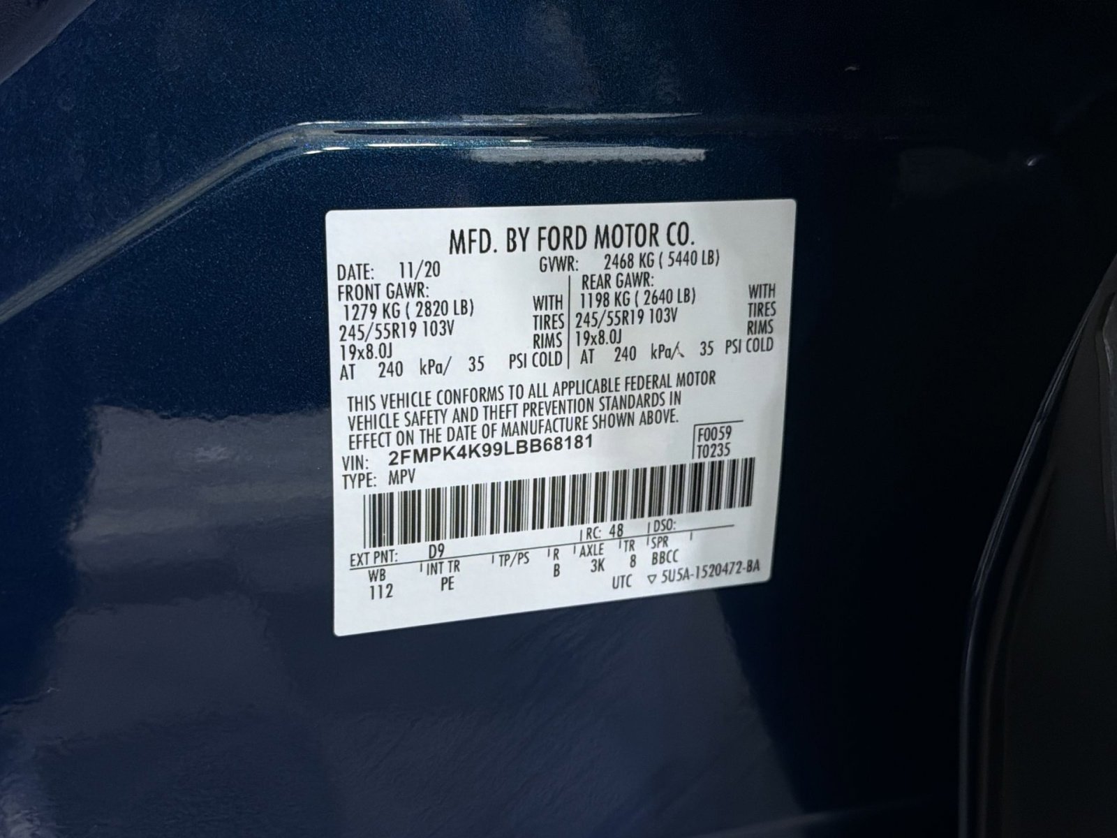 Used 2020 Ford Edge Titanium w/ Equipment Group 301A AWD/4WD image 40